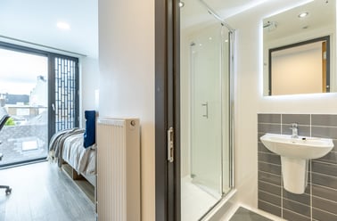 Standard Plus En Suite, Broga House, Washington Street Cork, City Centre, Cork - Image 3